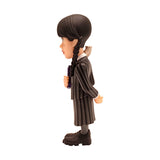 Mercoledì Addams con la mano